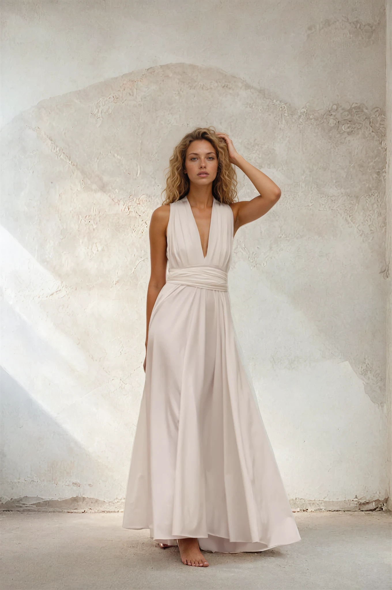 V-Neck Pleated Sleeveless Maxi Dress – 55601